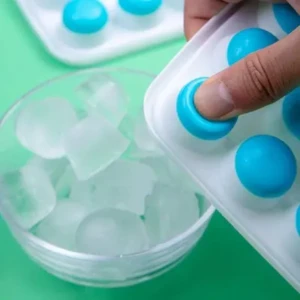2pc 21 Cavity Pop Up Ice Cube Trays with Lid for Freezer with Easy Release Flexible Silicone Bottom, Stackable, 100% BPA Free, Food Grade (Green/Blue)