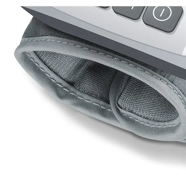 Beurer BC 30 Fully automatic blood pressure Monitor Machine Cuff size 13.5-19.54povtaka